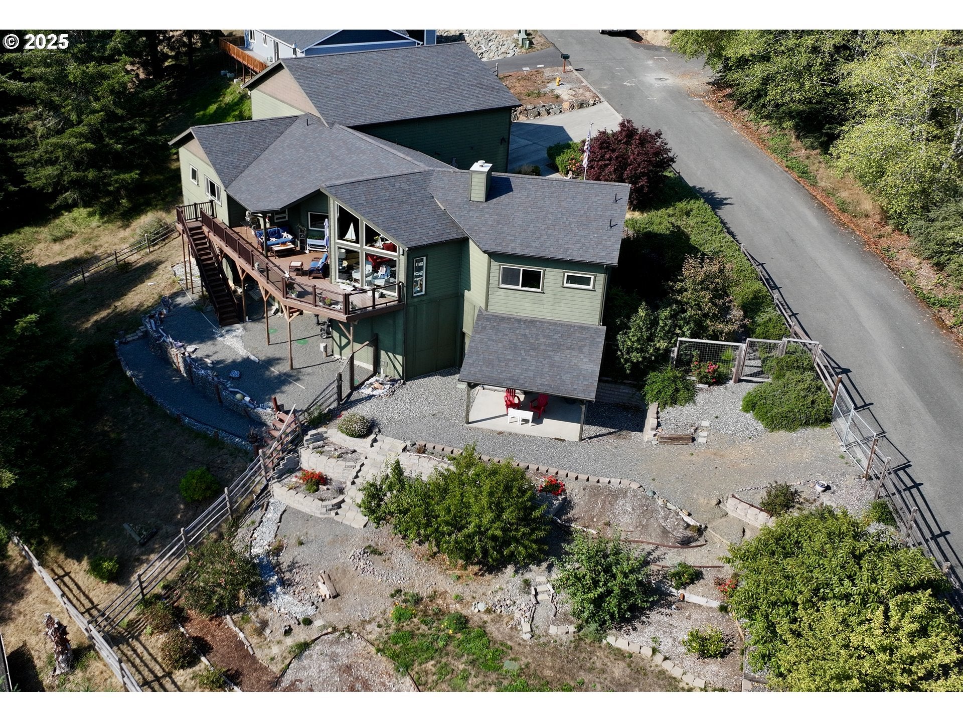 Brookings, Oregon, 97415, United States, 3 Bedrooms Bedrooms, ,4 BathroomsBathrooms,Residential,Active,1927672