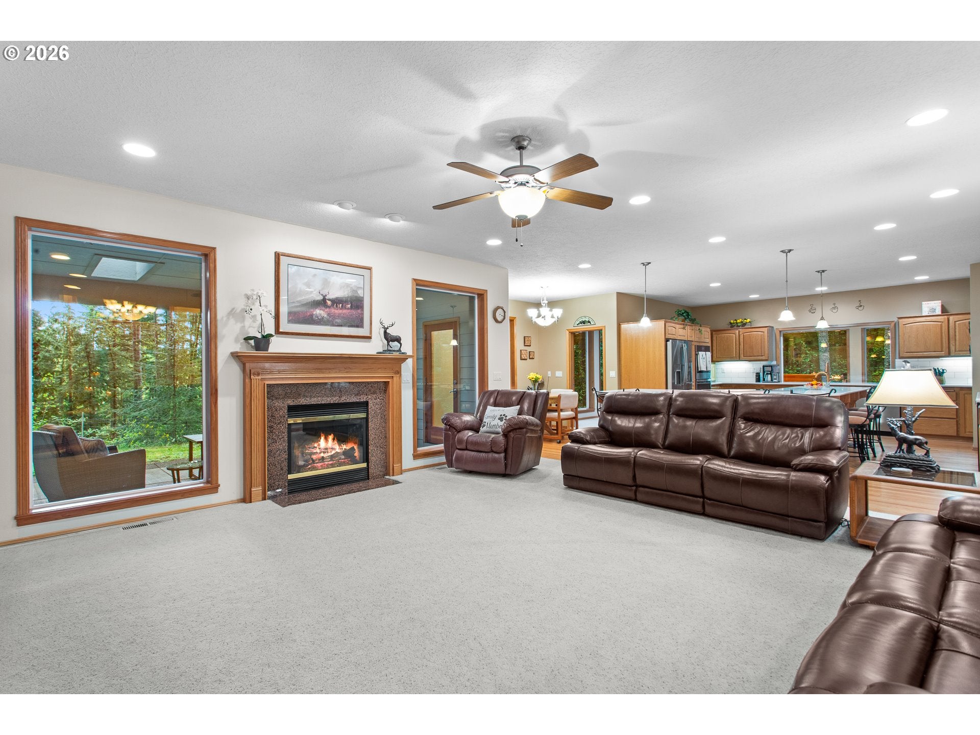 Corbett, Oregon, 97019, United States, 3 Bedrooms Bedrooms, ,3 BathroomsBathrooms,Residential,Active,2043115