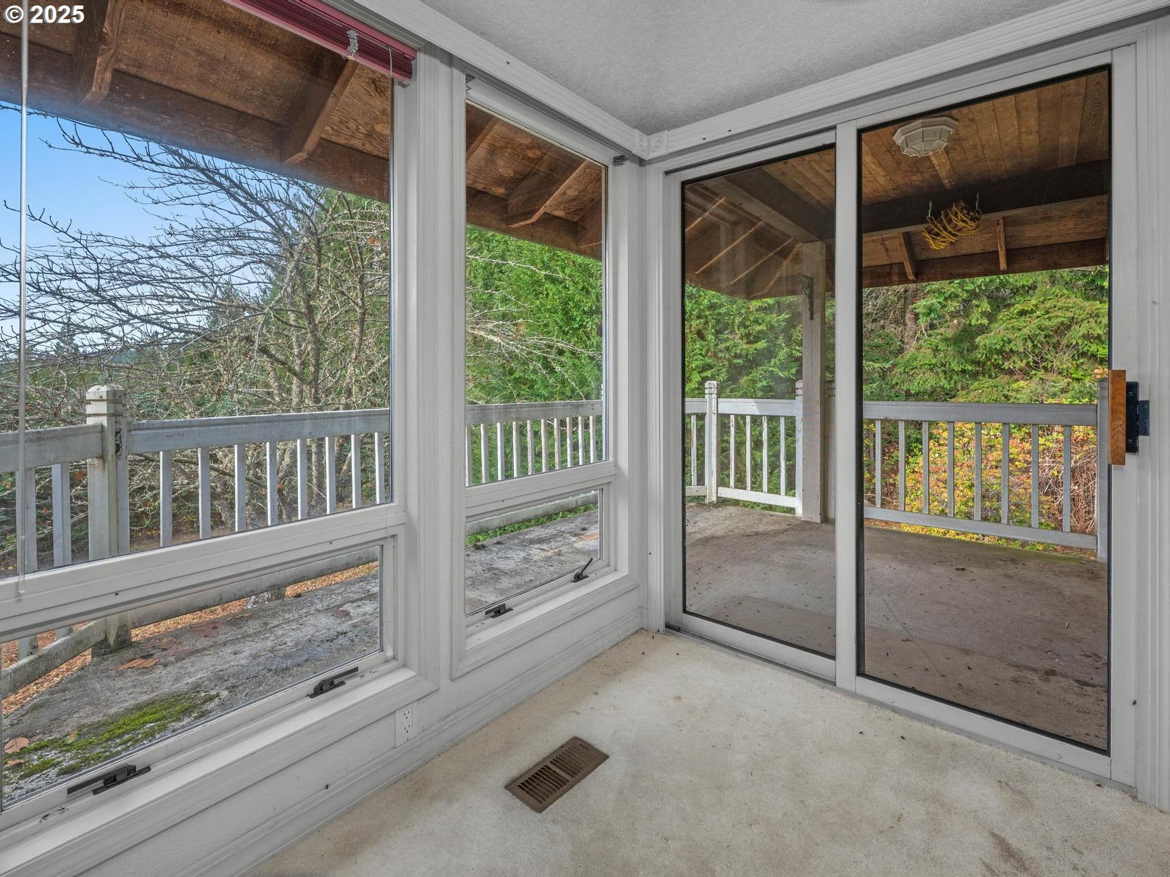 North Plains, Oregon, 97133, United States, 3 Bedrooms Bedrooms, ,3 BathroomsBathrooms,Residential,Active,1997570