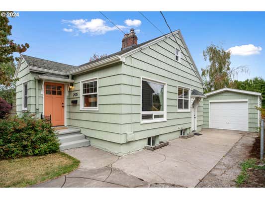 2435 N WATTS ST, PORTLAND, OR 97217 - Image 1