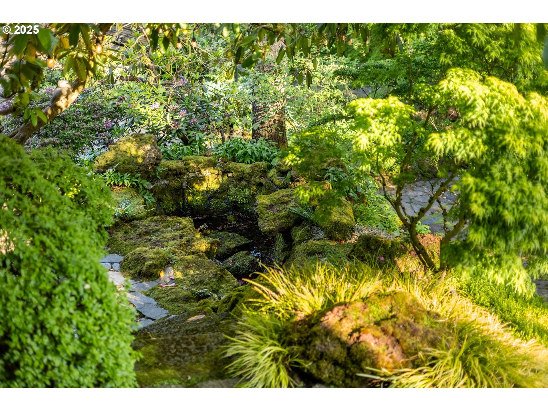 Portland, Oregon, 97239, United States, 4 Bedrooms Bedrooms, ,5 BathroomsBathrooms,Residential,Active,1772733