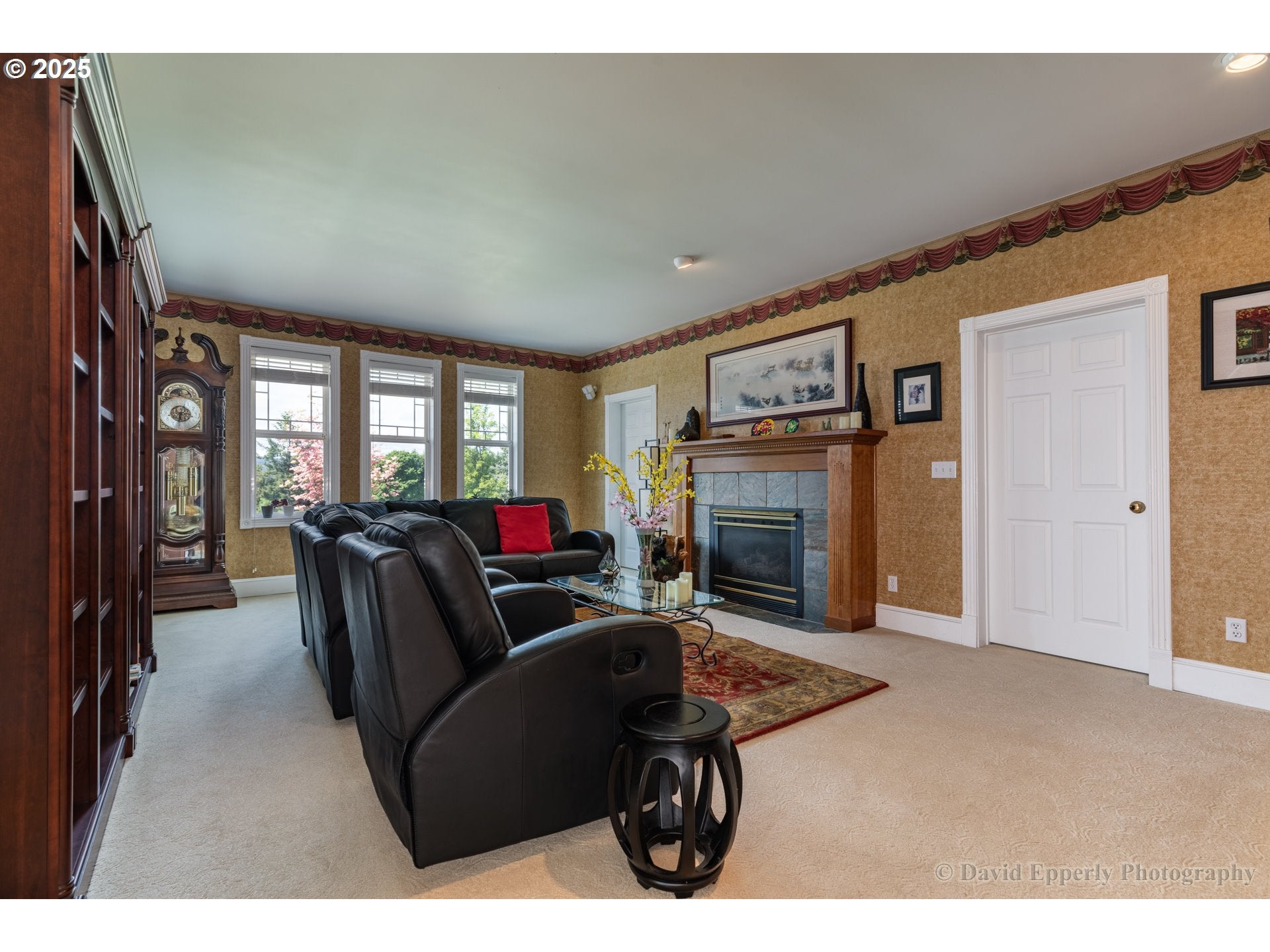 St. Helens, Oregon, 97051, United States, 5 Bedrooms Bedrooms, ,5 BathroomsBathrooms,Residential,Active,1972199