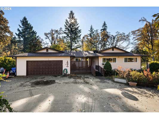 14570 HOLCOMB BLVD, OREGON CITY, OR 97045 - Image 1