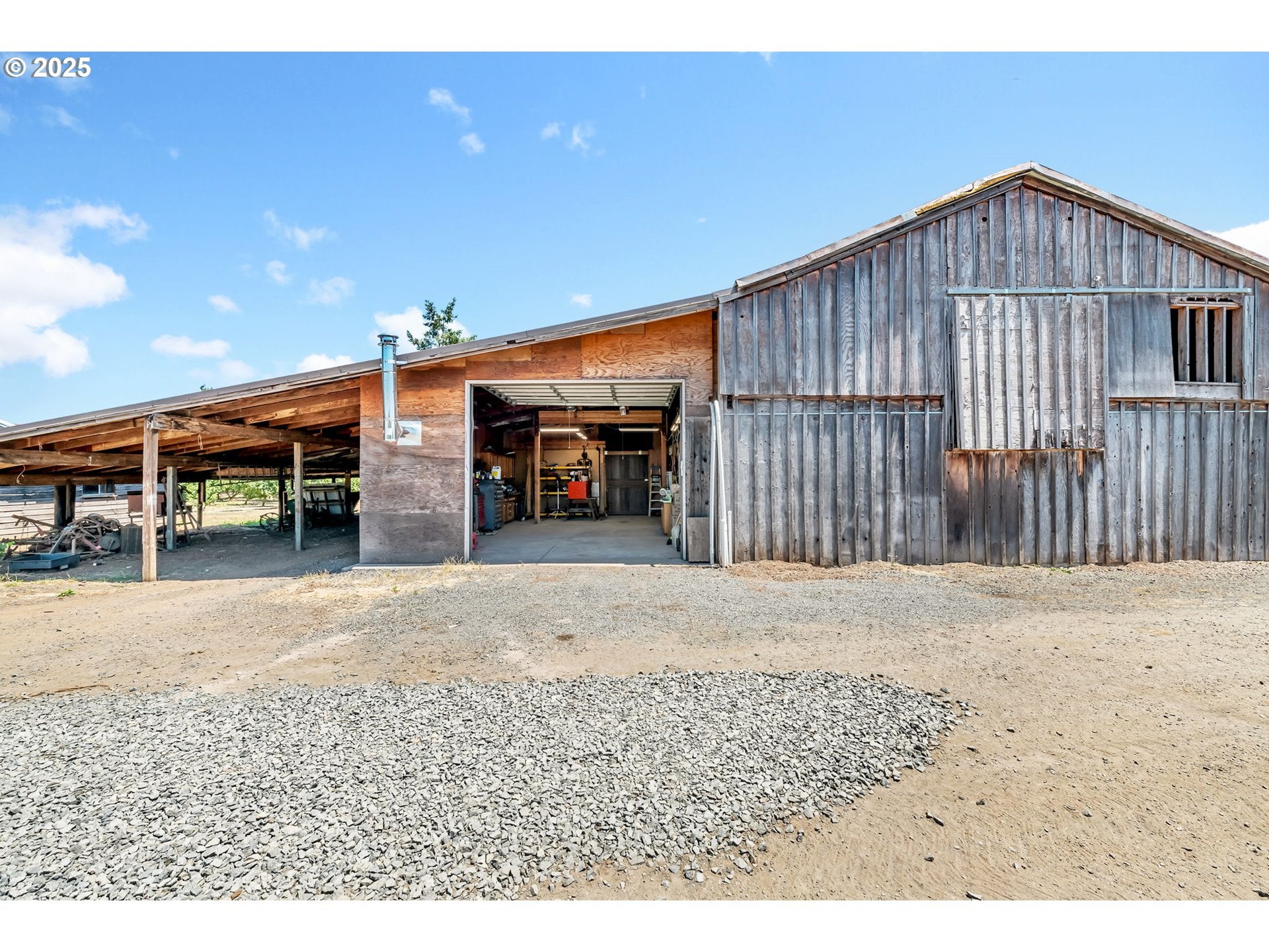 Creswell, Oregon, 97426, United States, 3 Bedrooms Bedrooms, ,3 BathroomsBathrooms,Residential,Active,1888984