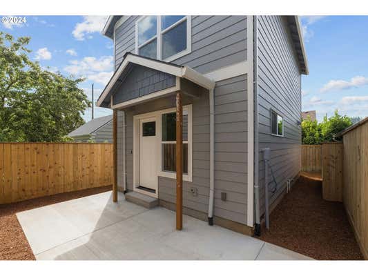 7052 NE IRVING ST # B, PORTLAND, OR 97213 - Image 1