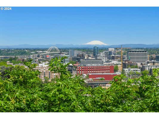 1673 SW MONTGOMERY DR APT E, PORTLAND, OR 97201, photo 3 of 44