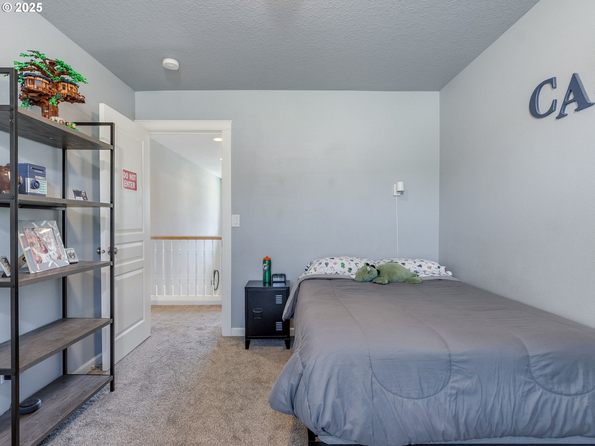 Oregon City, Oregon, 97045, United States, 4 Bedrooms Bedrooms, ,3 BathroomsBathrooms,Residential,Active,1886829