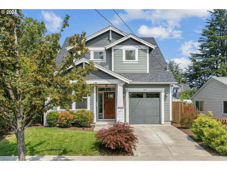 4611 SE GLADSTONE ST, PORTLAND, OR 97206, photo 1 of 33