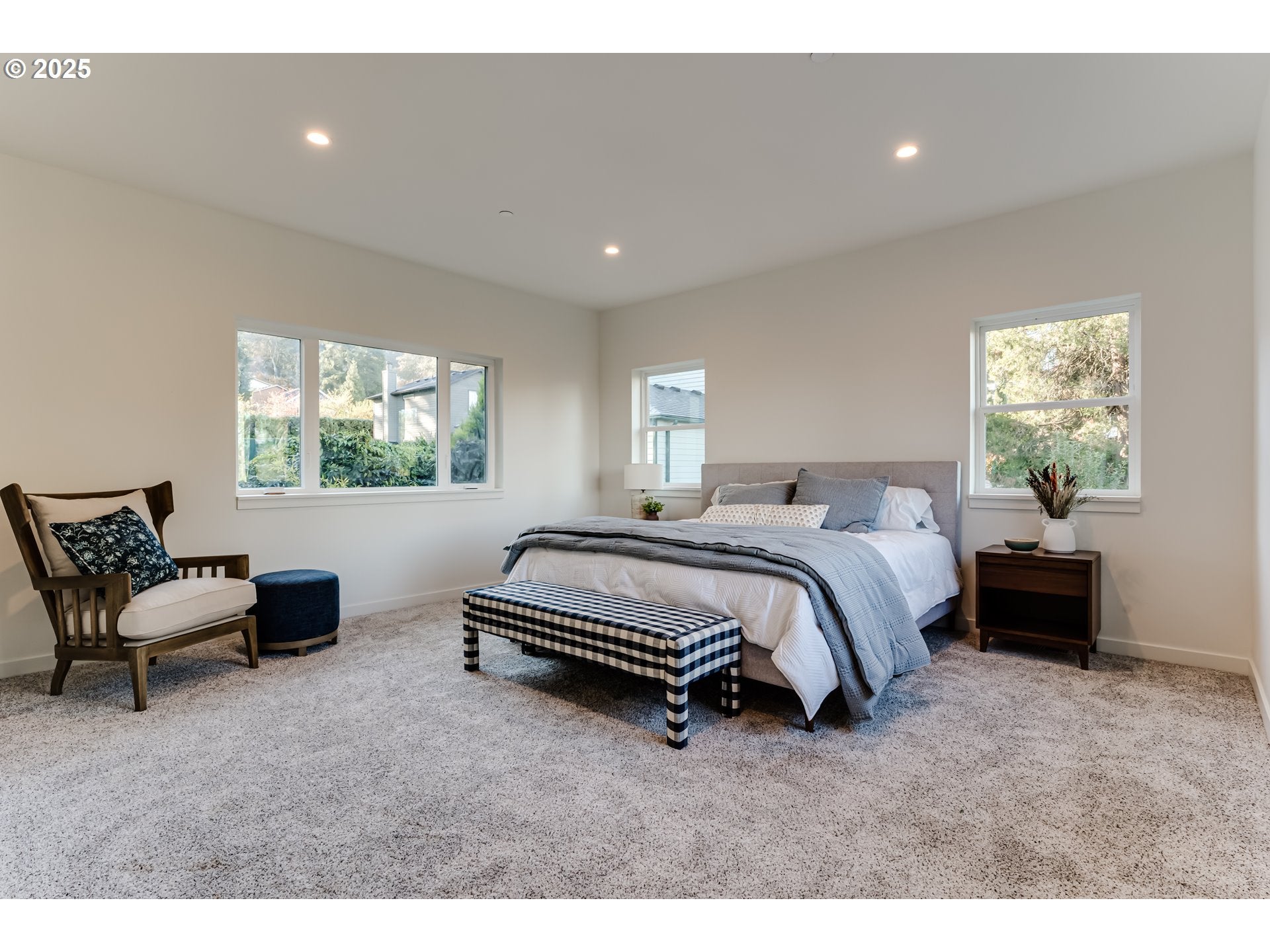 Eugene, Oregon, 97405, United States, 4 Bedrooms Bedrooms, ,3 BathroomsBathrooms,Residential,Active,2000223