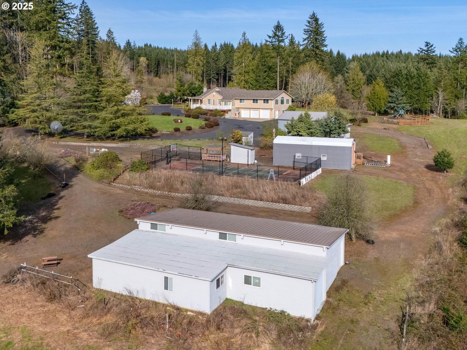 North Plains, Oregon, 97133, United States, 5 Bedrooms Bedrooms, ,4 BathroomsBathrooms,Residential,Active,1764071