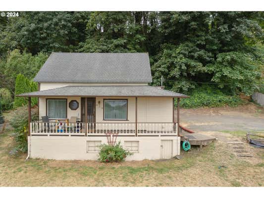 824 W C ST, RAINIER, OR 97048 - Image 1