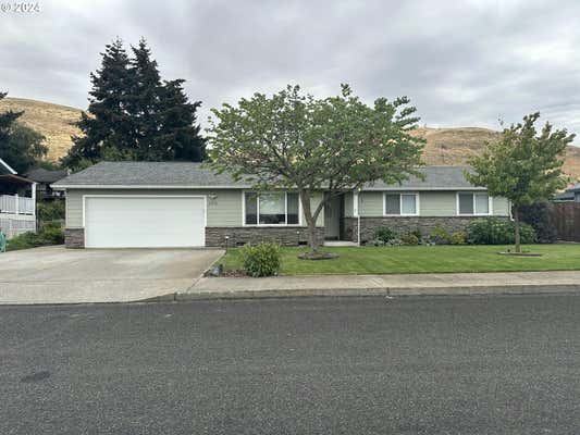 2408 E 17TH ST, THE DALLES, OR 97058 - Image 1