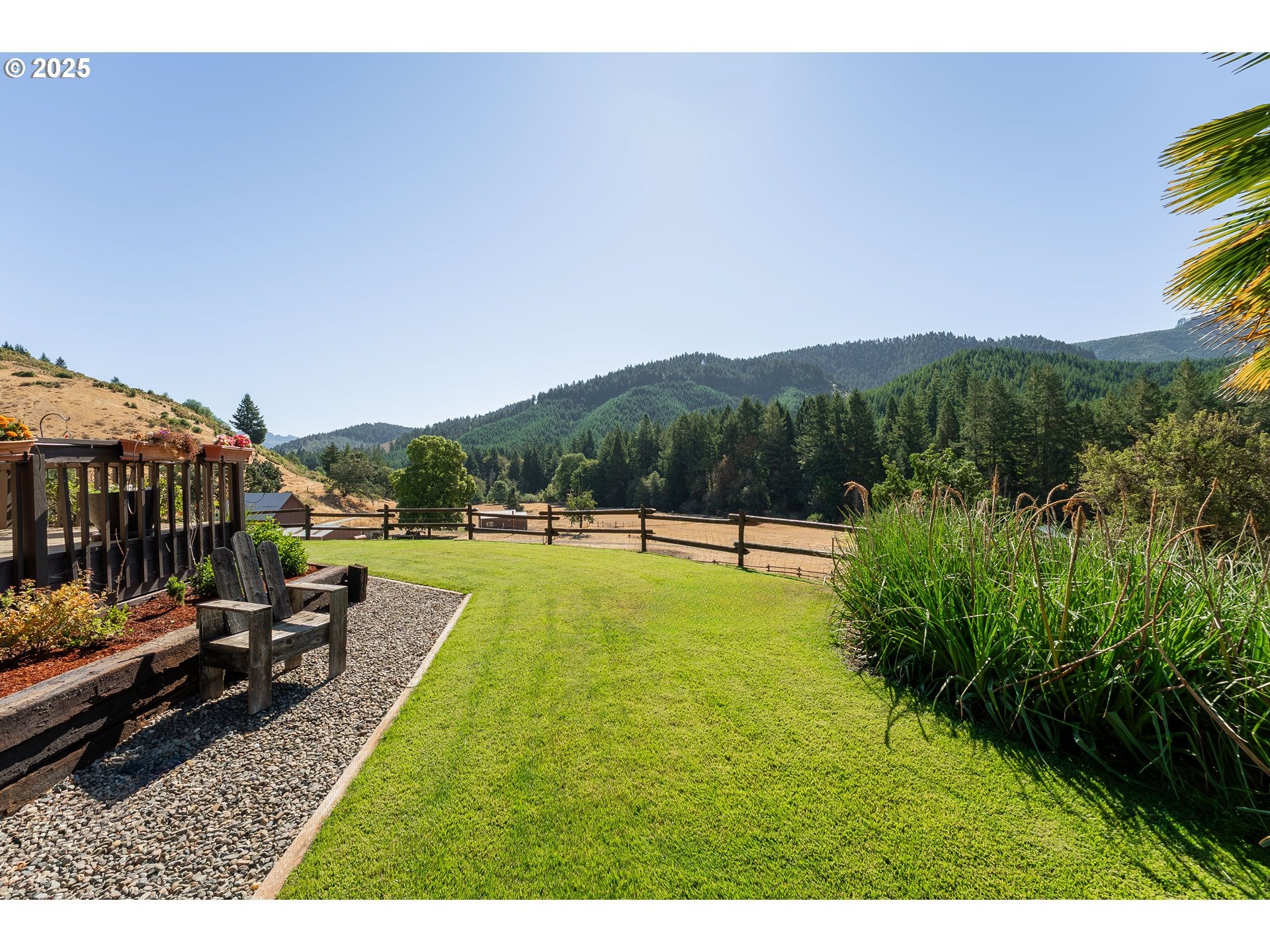 Canyonville, Oregon, 97417, United States, 3 Bedrooms Bedrooms, ,2 BathroomsBathrooms,Residential,Active,1909832