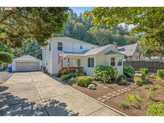 10724 SE CLINTON ST, PORTLAND, OR 97266 - Image 1