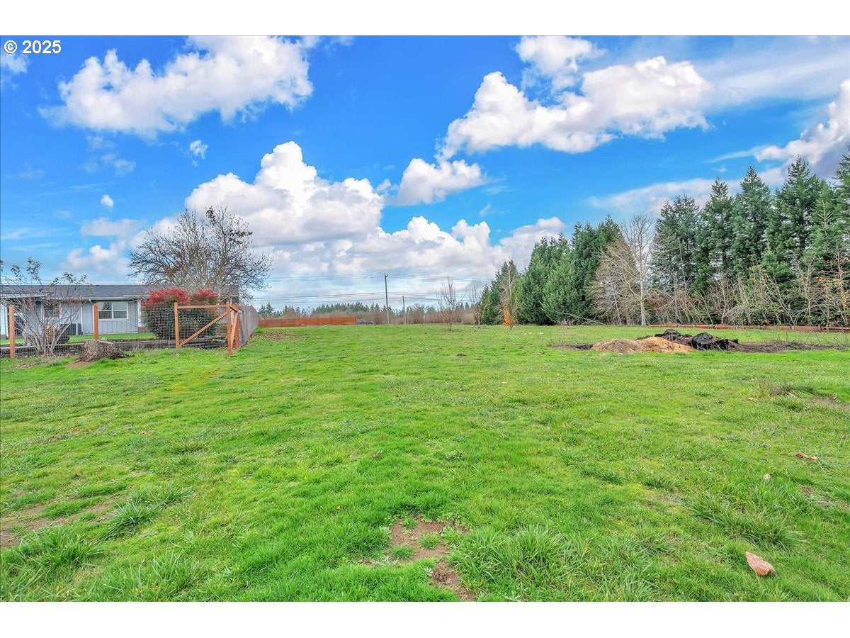 Beaverton, Oregon, 97007, United States, 3 Bedrooms Bedrooms, ,3 BathroomsBathrooms,Residential,Active,2006949