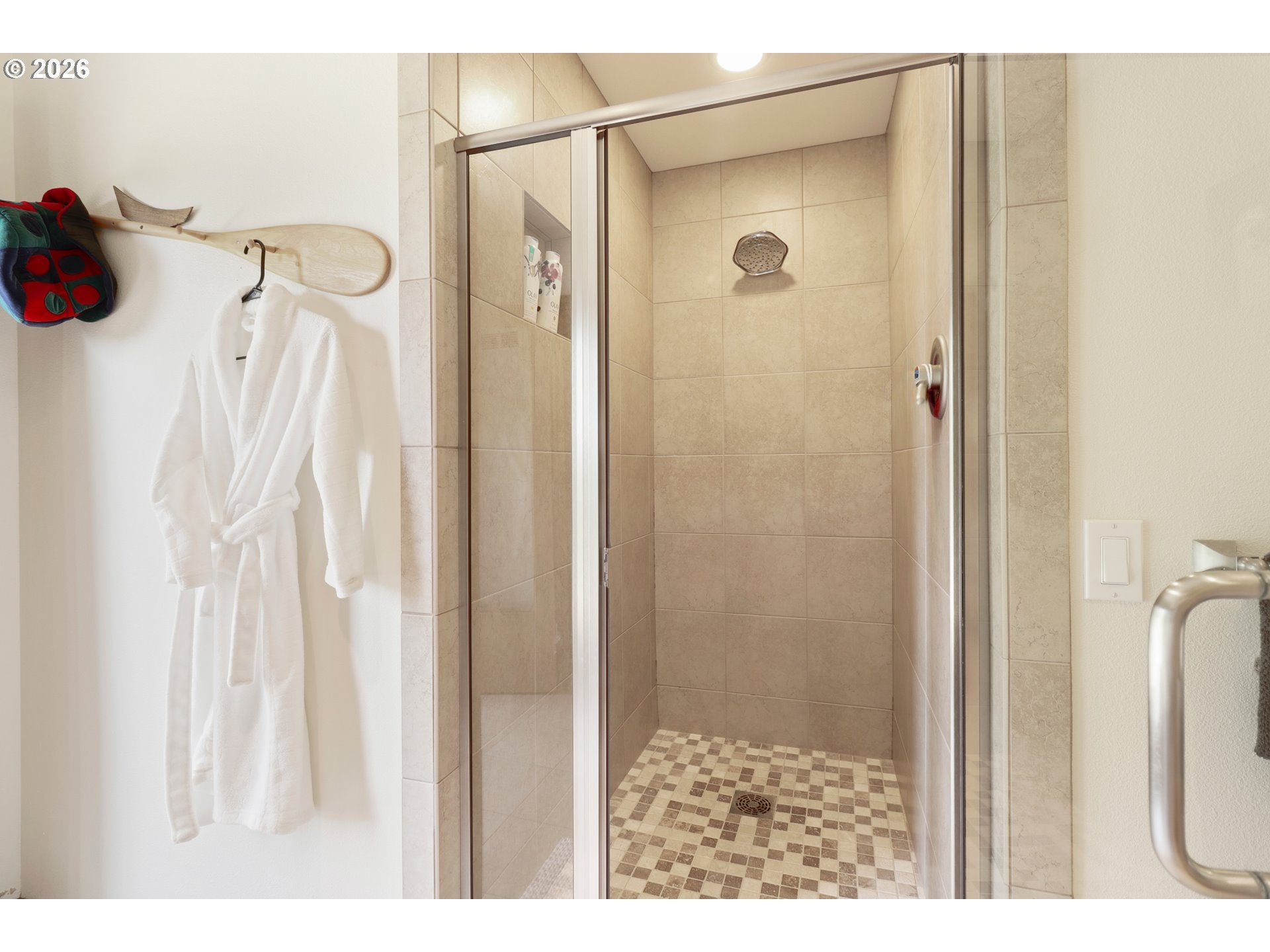 Gold Beach, Oregon, 97444, United States, 4 Bedrooms Bedrooms, ,4 BathroomsBathrooms,Residential,Active,2021632