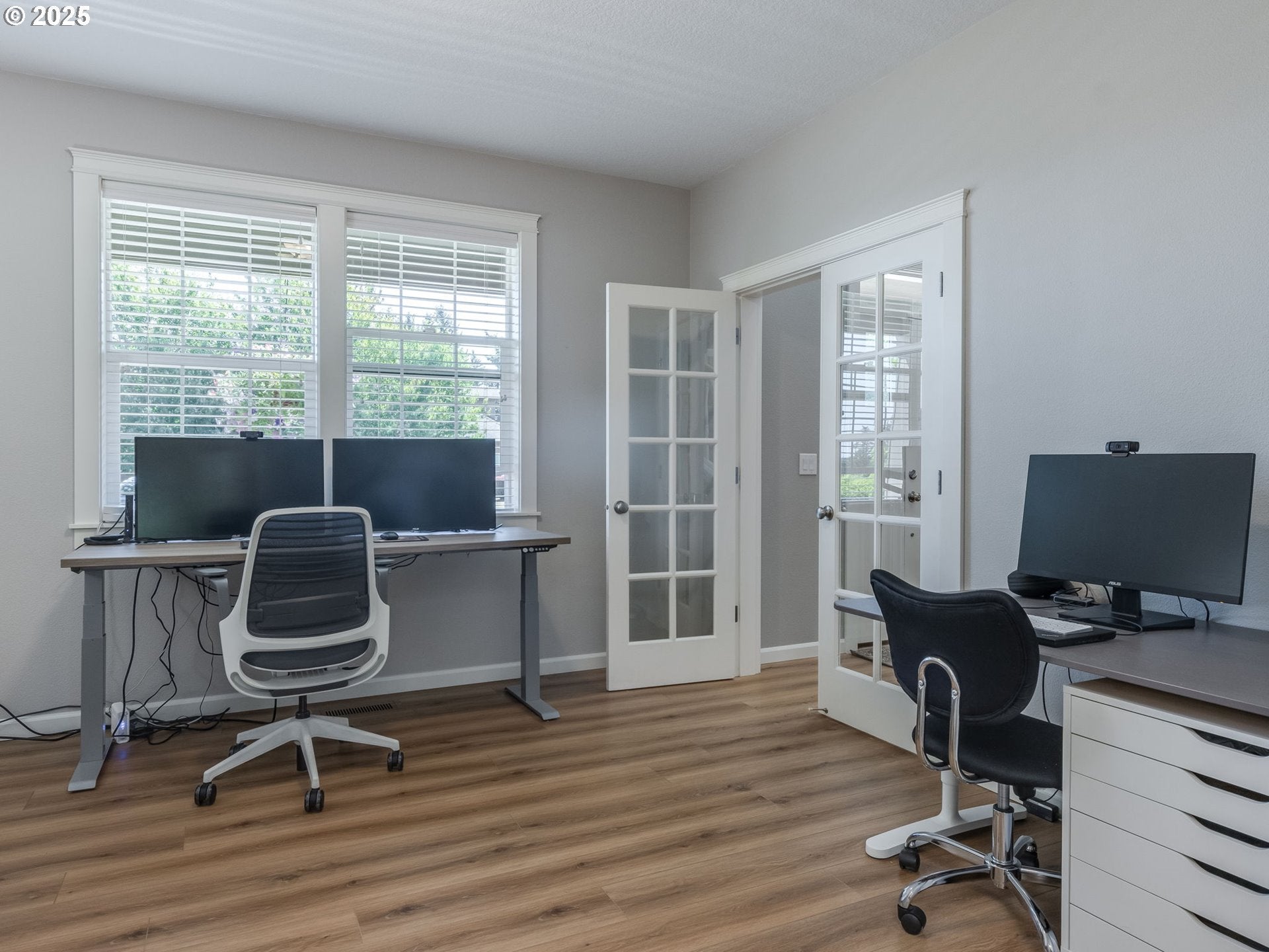 Oregon City, Oregon, 97045, United States, 4 Bedrooms Bedrooms, ,3 BathroomsBathrooms,Residential,Active,1886829