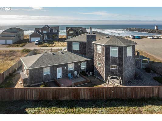 323 MADISON AVE SW, BANDON, OR 97411 - Image 1