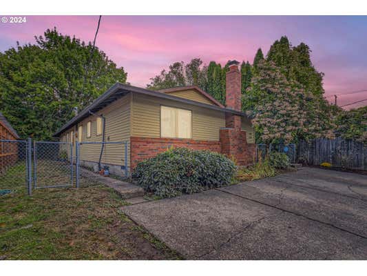 1521 SE 30TH AVE, PORTLAND, OR 97214 - Image 1