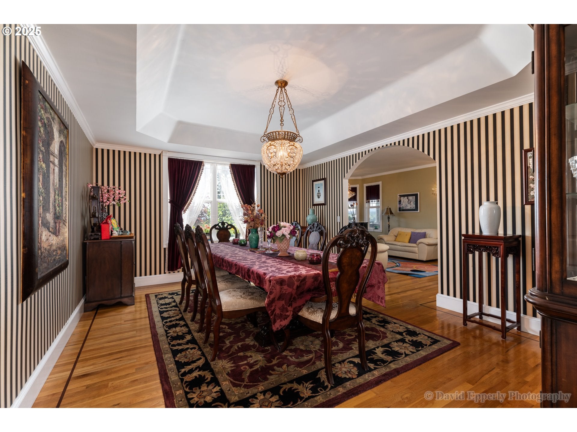 St. Helens, Oregon, 97051, United States, 5 Bedrooms Bedrooms, ,5 BathroomsBathrooms,Residential,Active,1972199