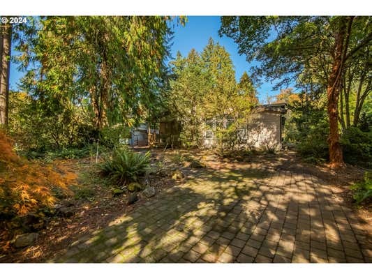 1737 SW CORONADO ST, PORTLAND, OR 97219 - Image 1