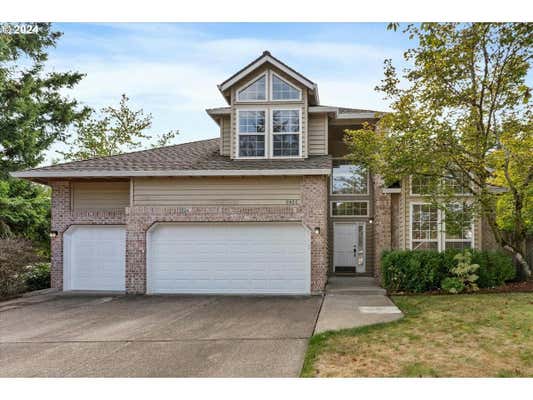 2925 HUNTER WAY, WEST LINN, OR 97068 - Image 1