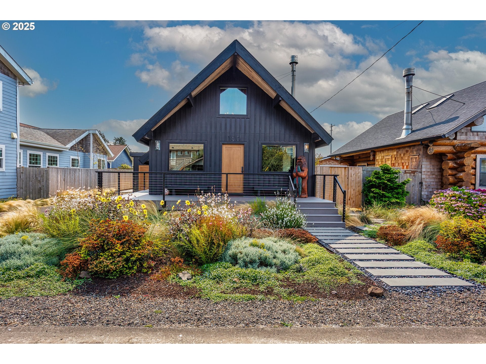 Manzanita, Oregon, 97130, United States, 2 Bedrooms Bedrooms, ,1 BathroomBathrooms,Residential,Active,1936622