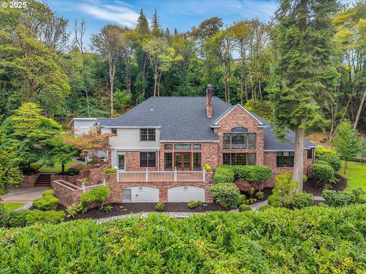 Rainier, Oregon, 97048, United States, 4 Bedrooms Bedrooms, ,5 BathroomsBathrooms,Residential,Active,1936128