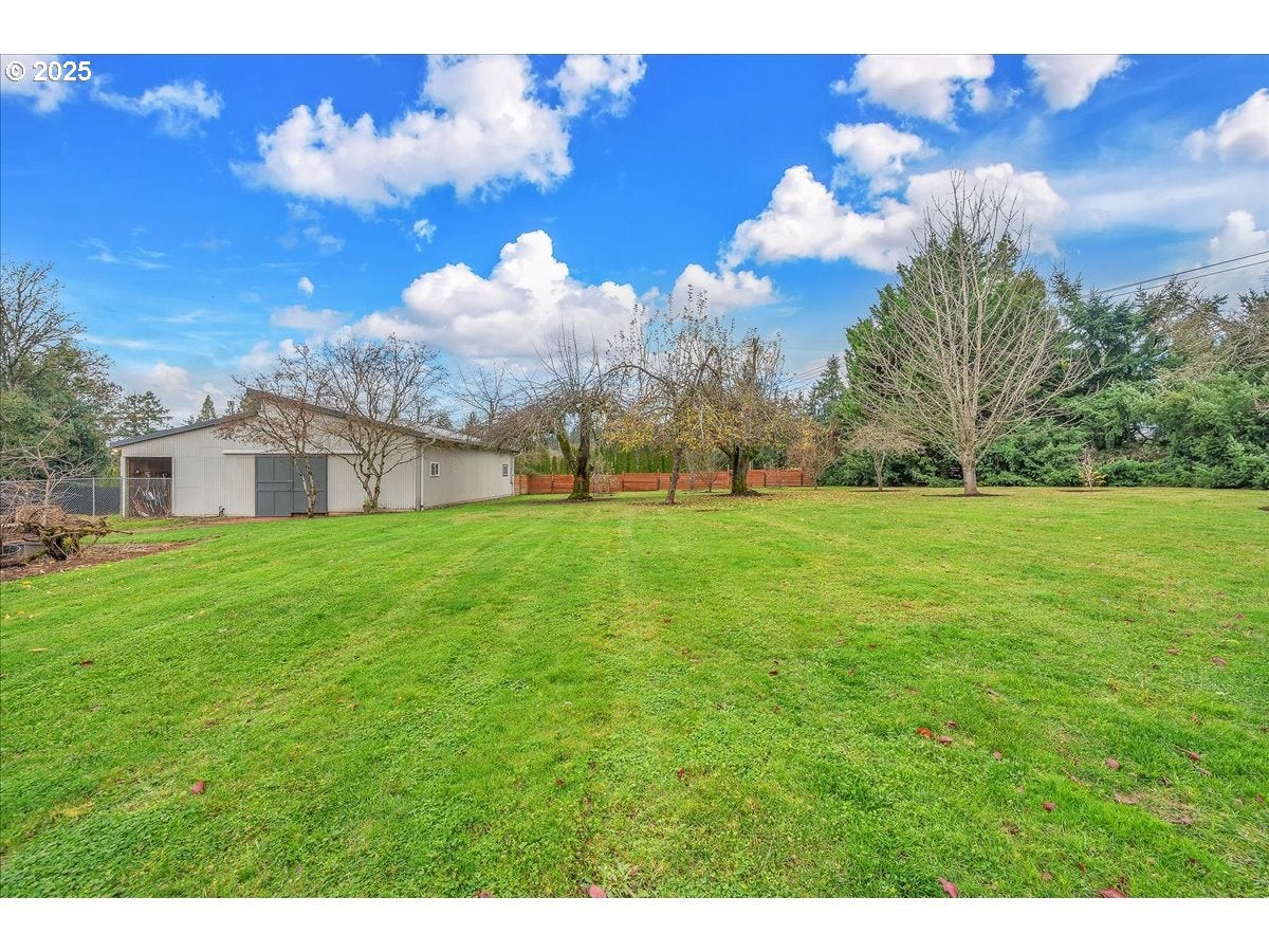 Beaverton, Oregon, 97007, United States, 3 Bedrooms Bedrooms, ,3 BathroomsBathrooms,Residential,Active,2006949