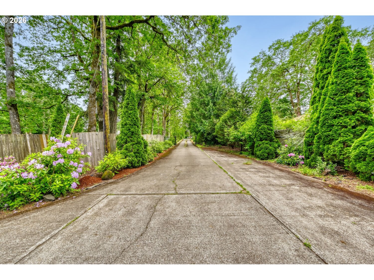 Milwaukie, Oregon, 97267, United States, 5 Bedrooms Bedrooms, ,4 BathroomsBathrooms,Residential,Active,2044550