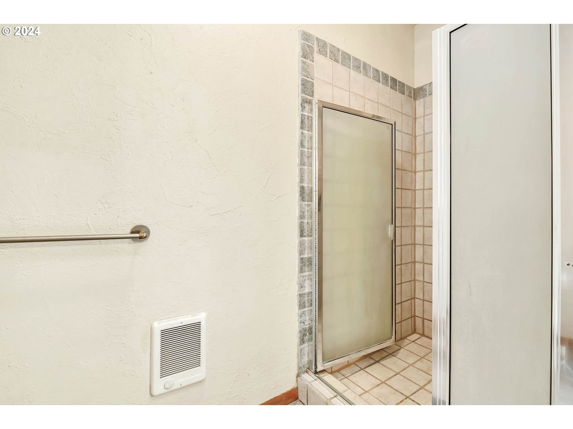 Pleasant Hill, Oregon, 97455, United States, ,3 BathroomsBathrooms,Residential,Active,1704809