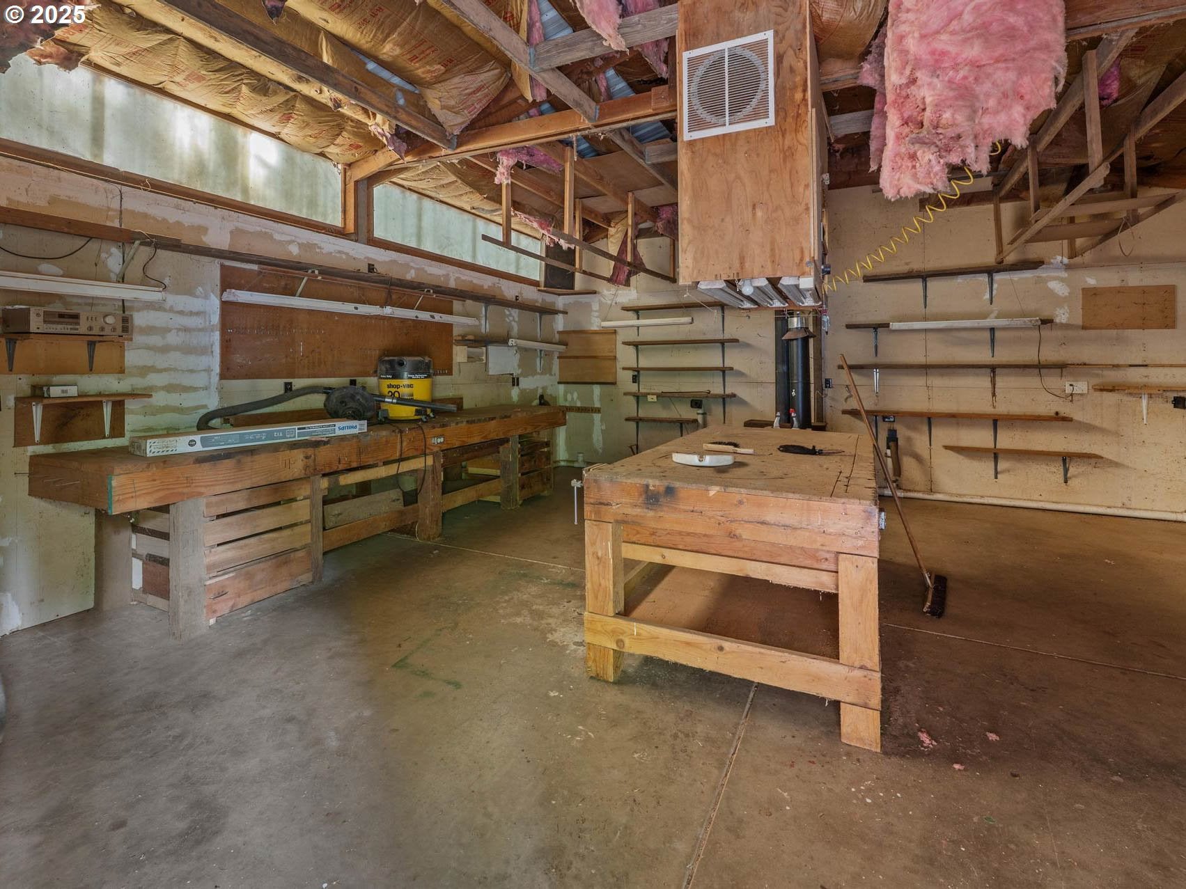 North Plains, Oregon, 97133, United States, 3 Bedrooms Bedrooms, ,3 BathroomsBathrooms,Residential,Active,1997570