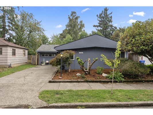 3718 SE LEXINGTON ST, PORTLAND, OR 97202 - Image 1