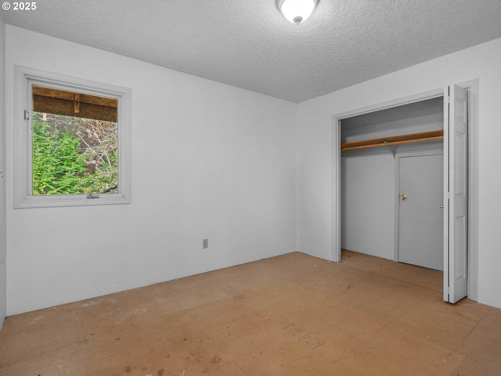 North Plains, Oregon, 97133, United States, 3 Bedrooms Bedrooms, ,3 BathroomsBathrooms,Residential,Active,1997570