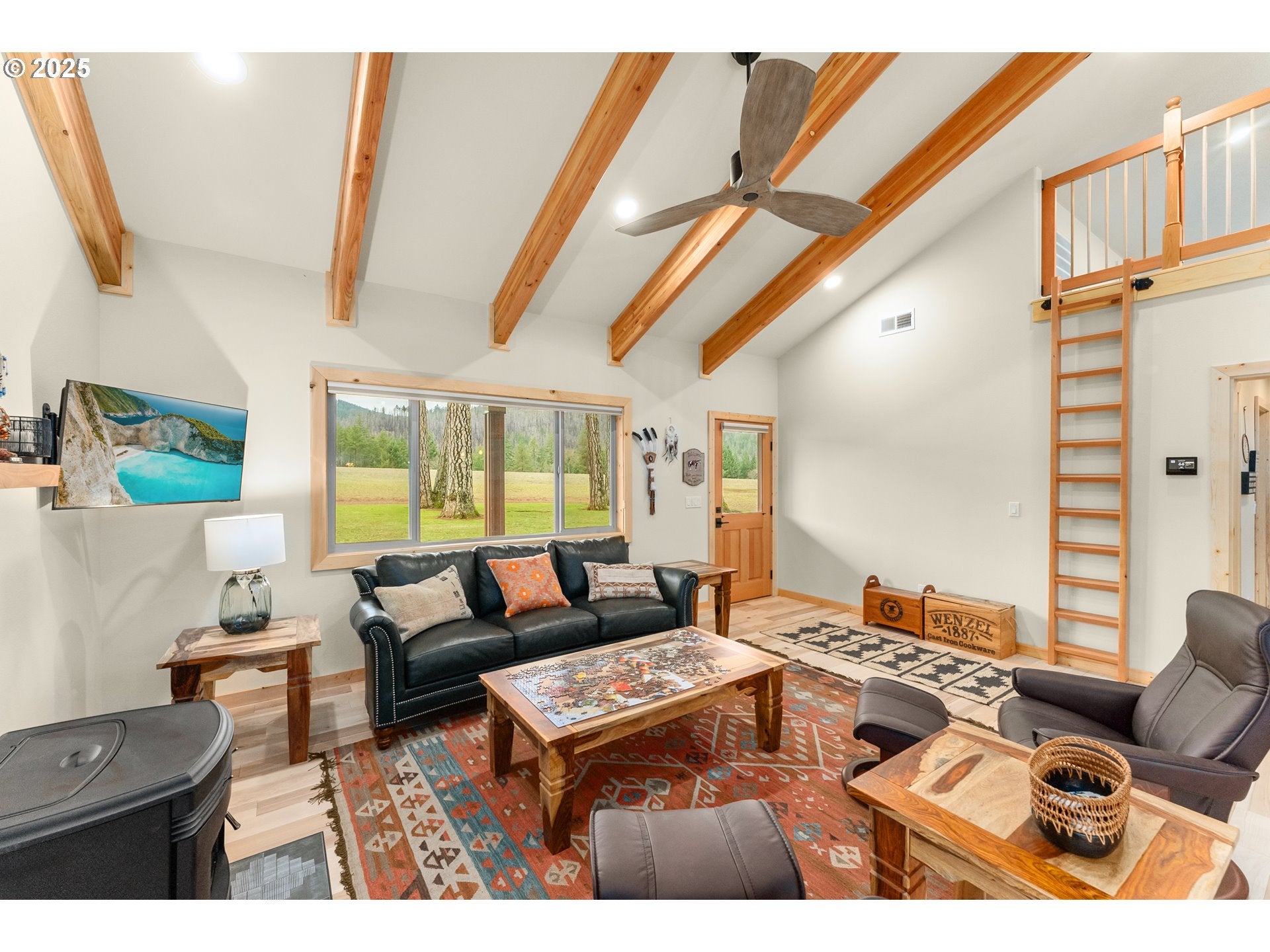 Idleyld Park, Oregon, 97447, United States, ,Residential,Active,1704814