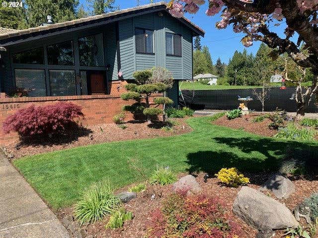 15415 SE STOHLER RD, MILWAUKIE, OR 97267, photo 1 of 46