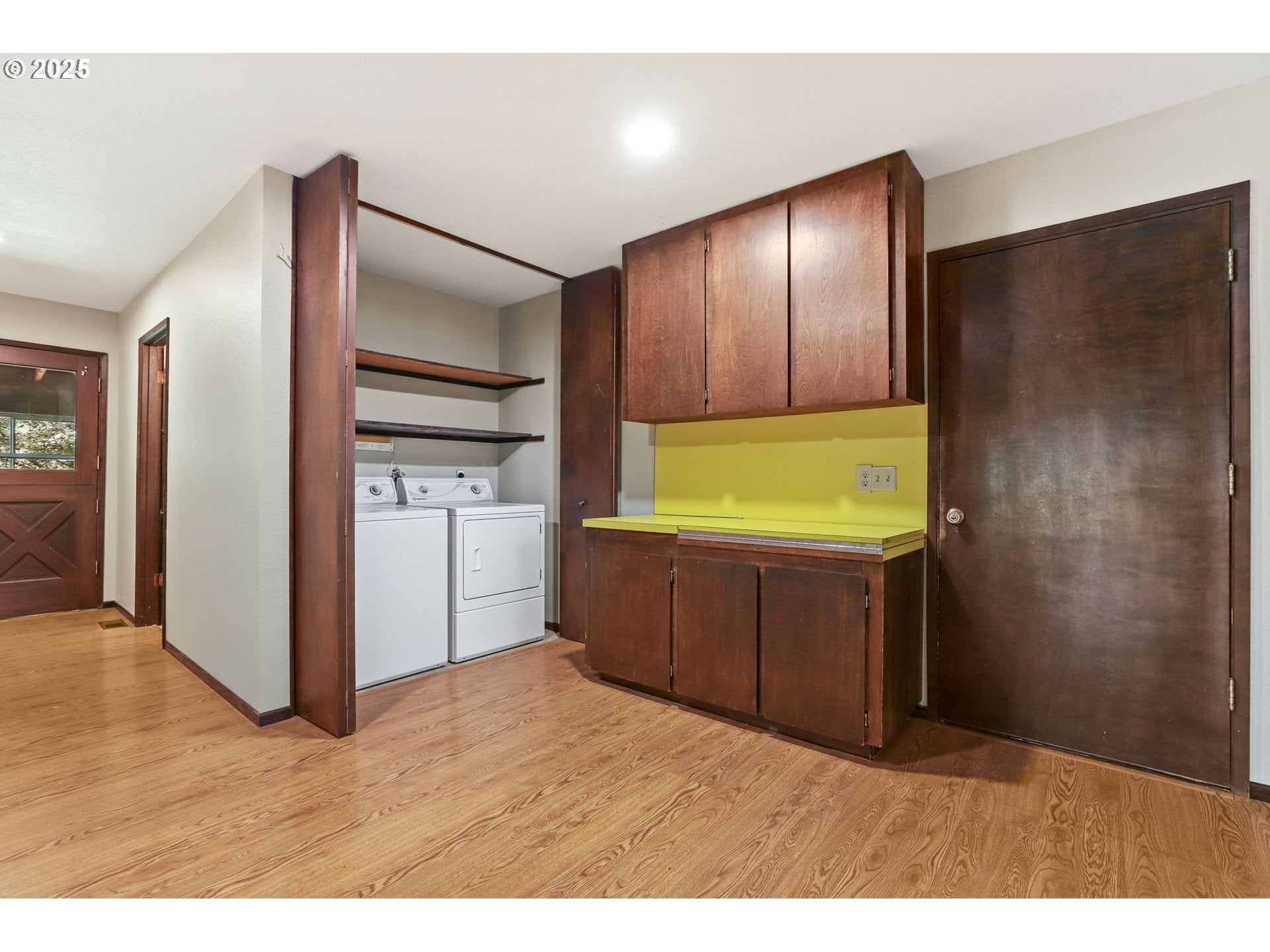 Boring, Oregon, 97009, United States, 5 Bedrooms Bedrooms, ,3 BathroomsBathrooms,Residential,Active,1869138