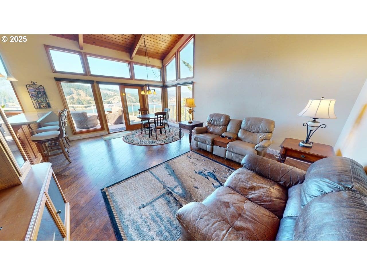 Gold Beach, Oregon, 97444, United States, 4 Bedrooms Bedrooms, ,3 BathroomsBathrooms,Residential,Active,1913016