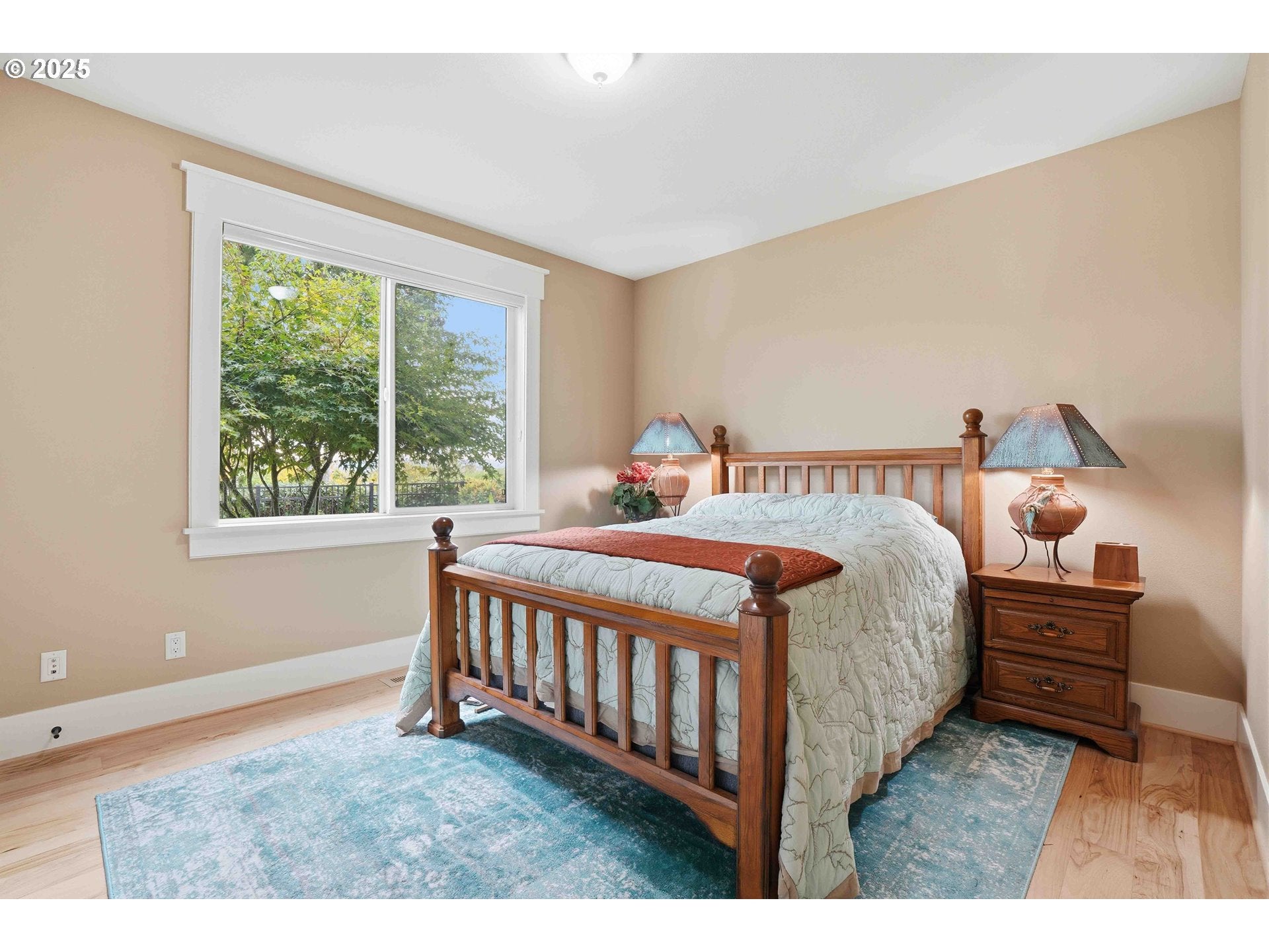 Vancouver, Washington, 98661, United States, 4 Bedrooms Bedrooms, ,7 BathroomsBathrooms,Residential,Active,1985581