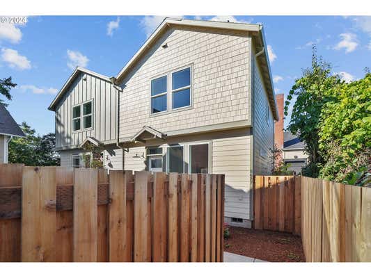 8627 SE WASHINGTON ST, PORTLAND, OR 97216 - Image 1