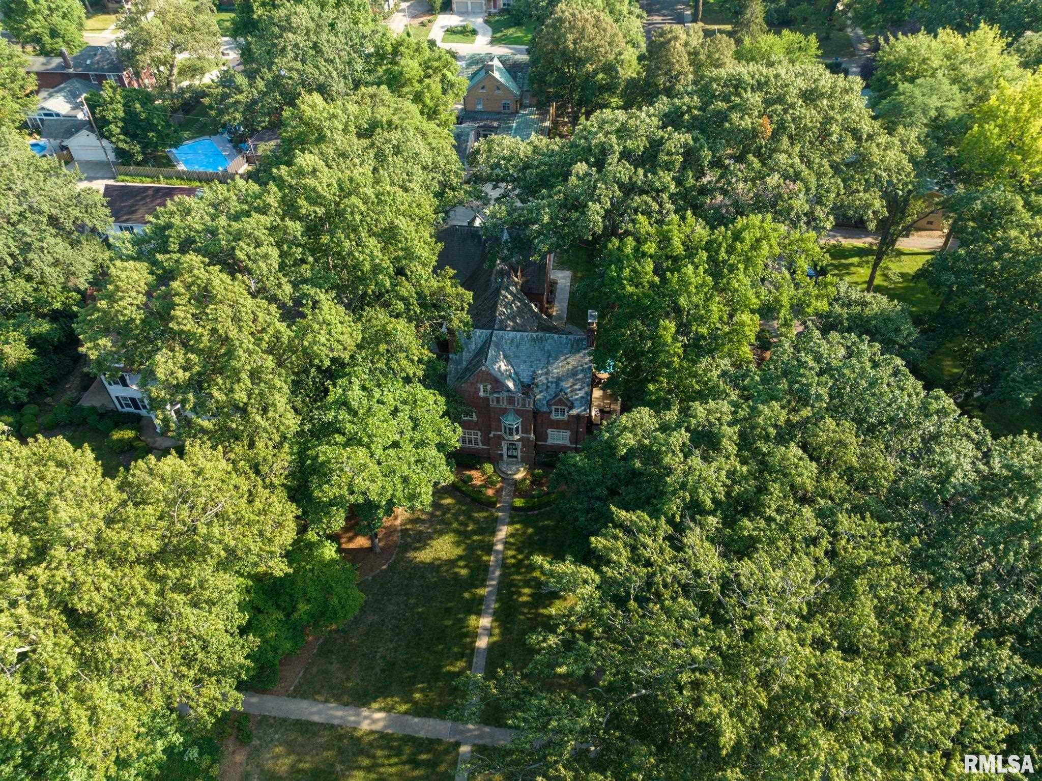 Springfield, Illinois, 62704, United States, 6 Bedrooms Bedrooms, ,7 BathroomsBathrooms,Residential,Active,1820370