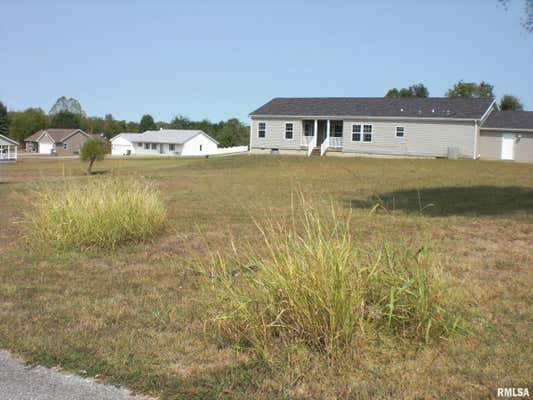 5784 ARCTIC FOX DR, CARTERVILLE, IL 62918, photo 3 of 17