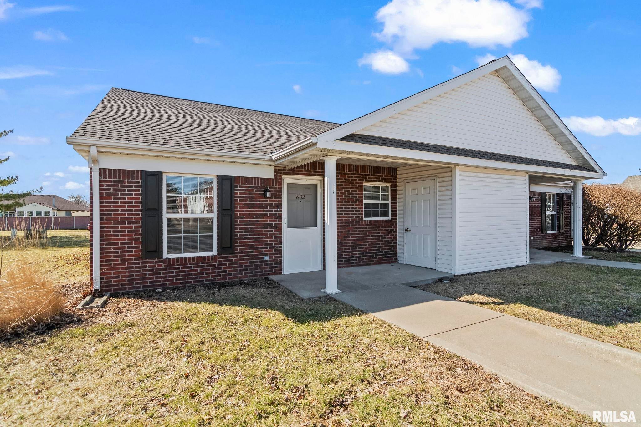 Chatham, Illinois, 62629, United States, ,Residential,Contingent,1788474