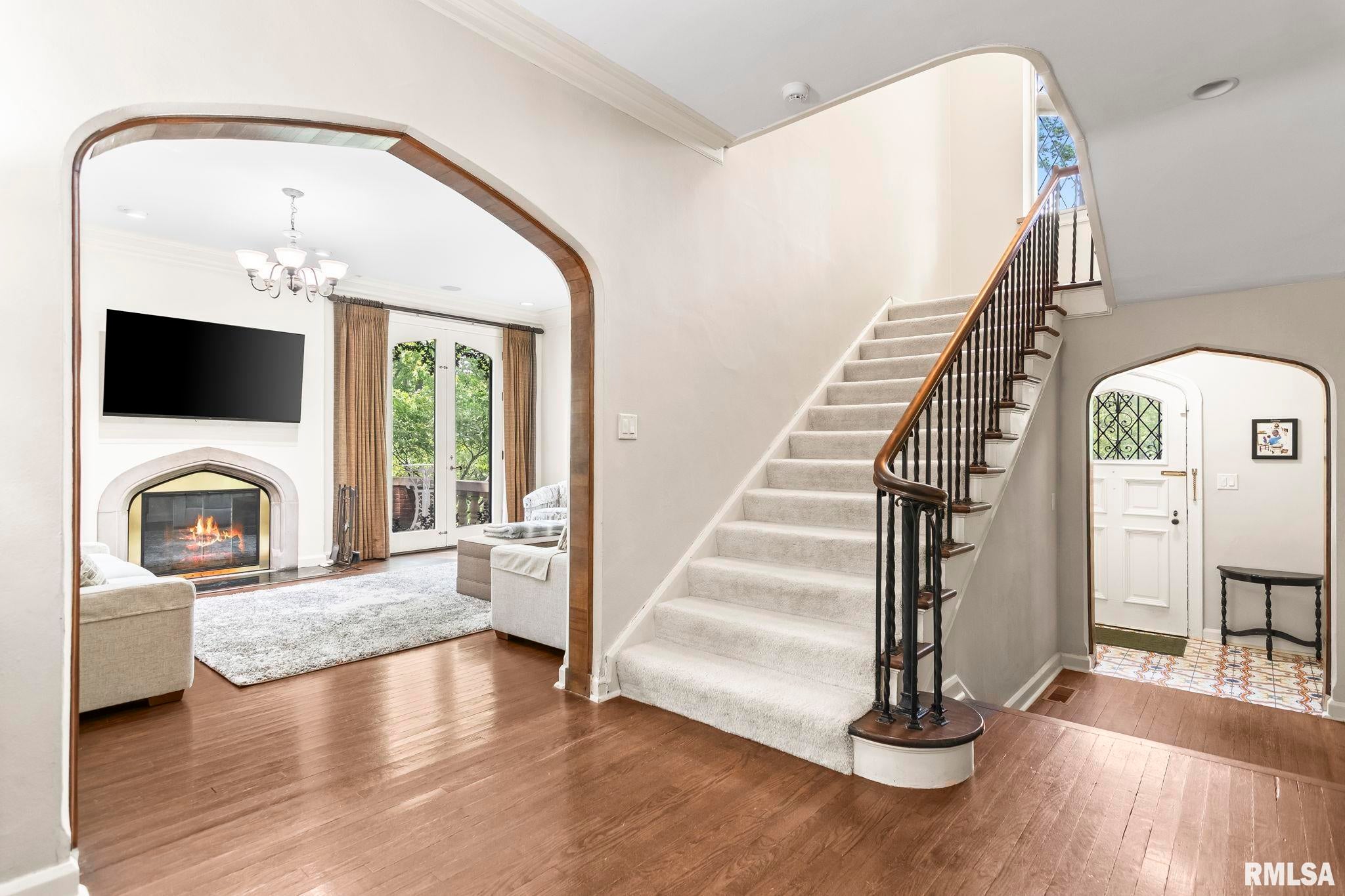 Springfield, Illinois, 62704, United States, 6 Bedrooms Bedrooms, ,7 BathroomsBathrooms,Residential,Active,1820370