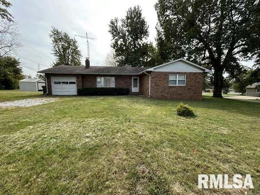 121 W WASHINGTON ST, DIX, IL 62830 - Image 1