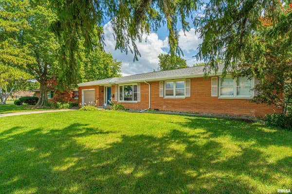 245 REGENT ST, LINCOLN, IL 62656 - Image 1