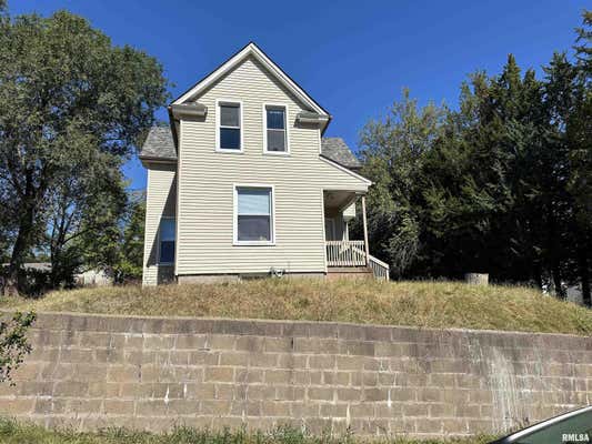 3142 FAIRVIEW ST, DAVENPORT, IA 52804 - Image 1