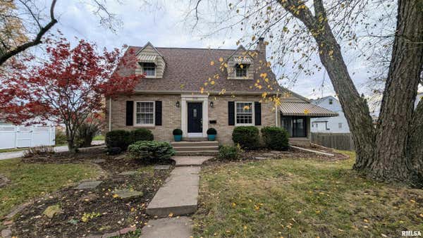 2135 15TH ST, ROCK ISLAND, IL 61201 - Image 1