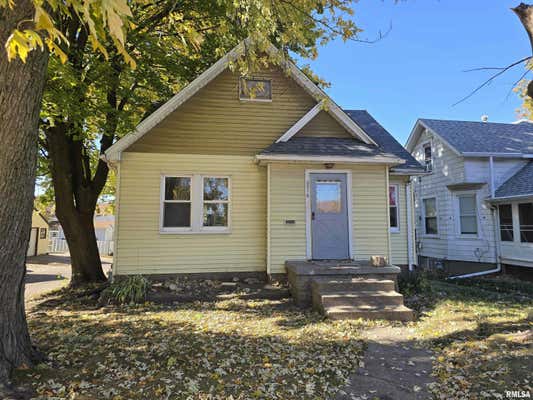 2216 N STURDEVANT ST, DAVENPORT, IA 52804 - Image 1