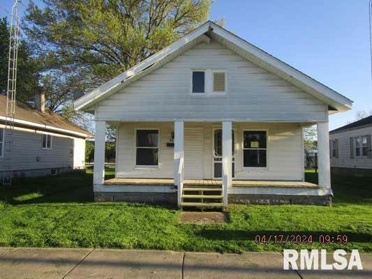 210 W RAY AVE, CHRISTOPHER, IL 62822 - Image 1